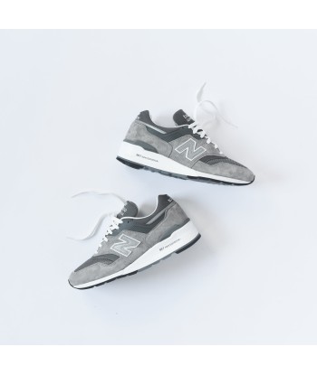 New Balance M997 OG - Grey / White sur le site 