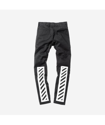 Off-White Brushed Slim Fit Pant - Black / White en linge